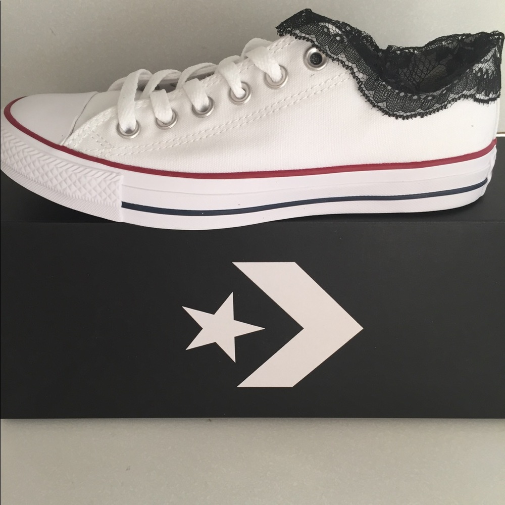 Cute Ankle Lace Converse - Custom! - Picture 4 of 7